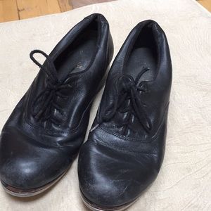 Bloch tap shoes